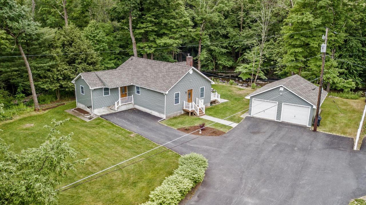 Cabin By The Creek With Private Creek Access Tannersville Exterior foto