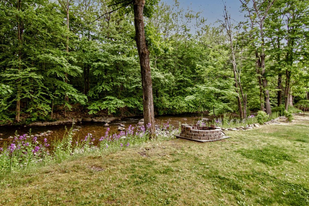 Cabin By The Creek With Private Creek Access Tannersville Exterior foto