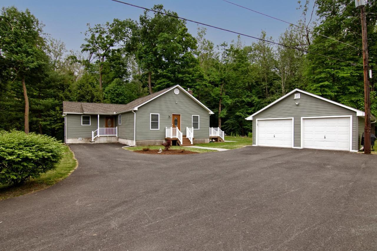 Cabin By The Creek With Private Creek Access Tannersville Exterior foto