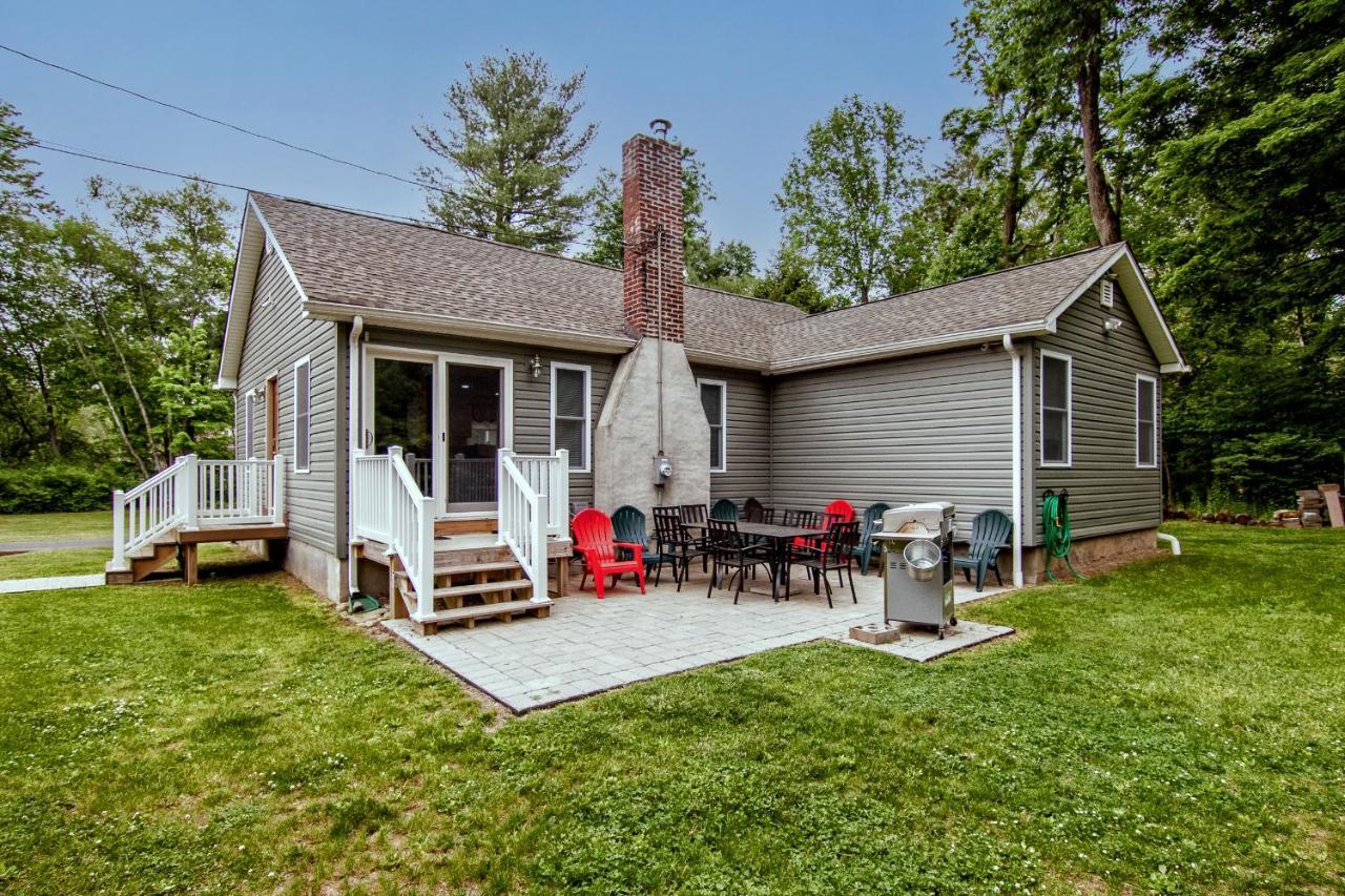 Cabin By The Creek With Private Creek Access Tannersville Exterior foto